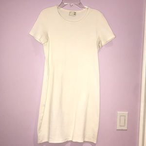 Aritzia Dresses - CUTE SHORT WHITE COTTON DRESS Aritzia Dresses - CUTE SHORT WHITE COTTON DRESS